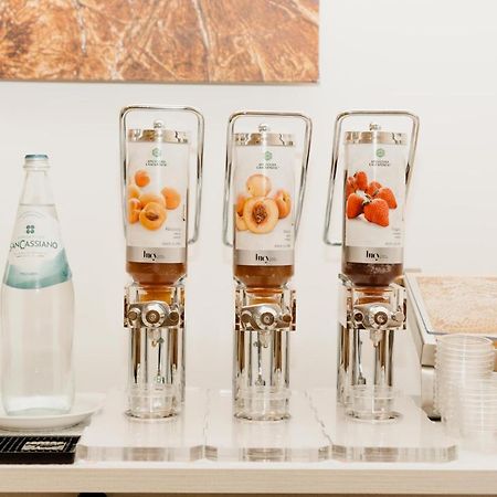 Hotel Arlino Rimini Ngoại thất bức ảnh
