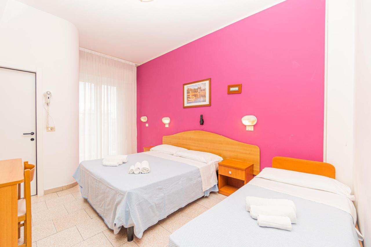 Hotel Arlino Rimini Ngoại thất bức ảnh
