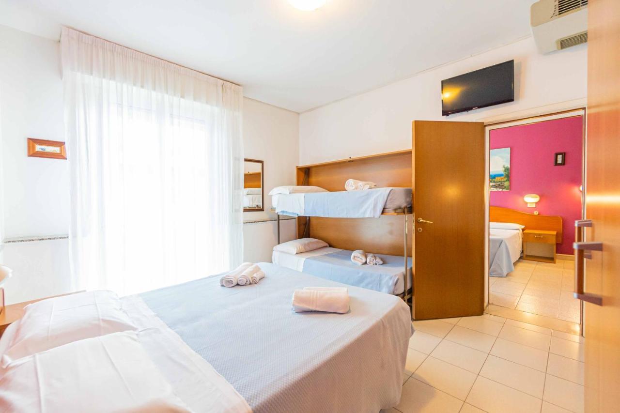 Hotel Arlino Rimini Ngoại thất bức ảnh